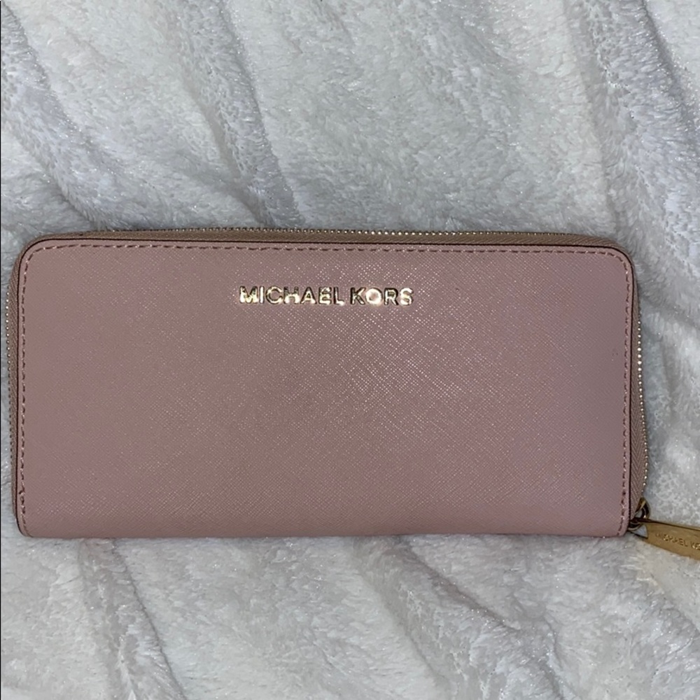 Blush MK wallet Full size . Gold accents